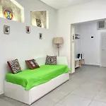 Casa Giniusa Central Studio